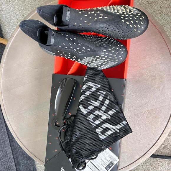NEW!! Adidas Predator Freak + FG soccer cleats size 7.5 mens (9 womens) - Picture 2 of 12